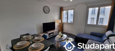 Chambre - 12 m² - 1 pièce