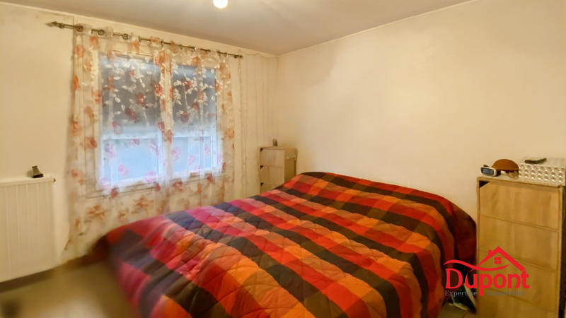 Maison traditionnelle - 76 m² - 6 pièces