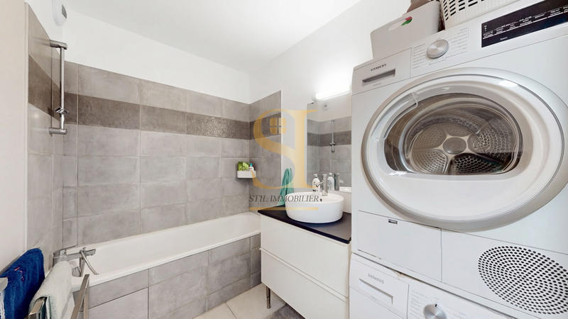 Appartement - 60 m² - 3 pièces