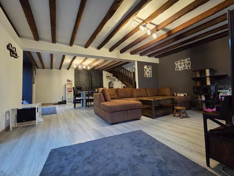 Maison - 90 m² - 3 pièces