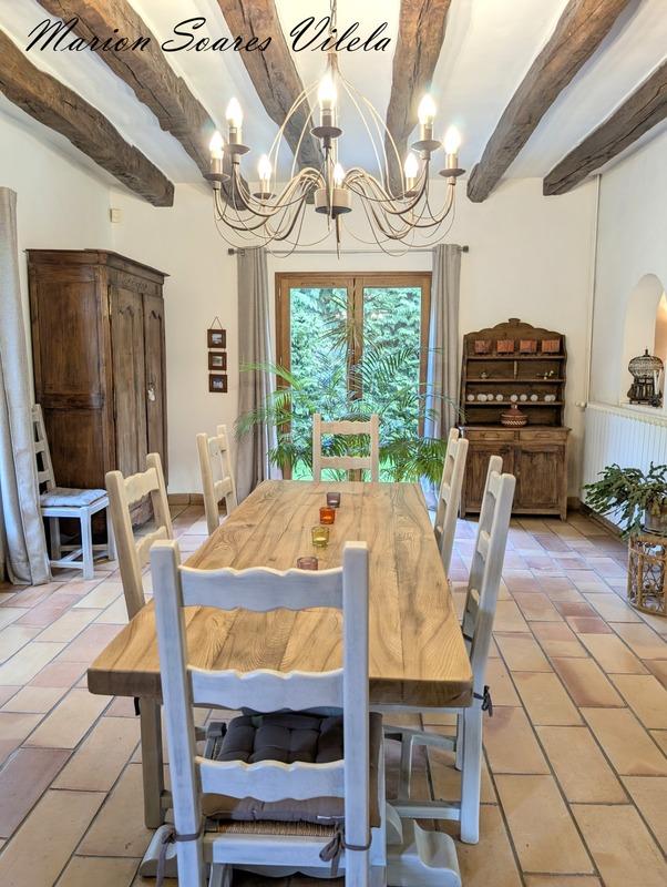 Maison - 320 m² - 11 pièces