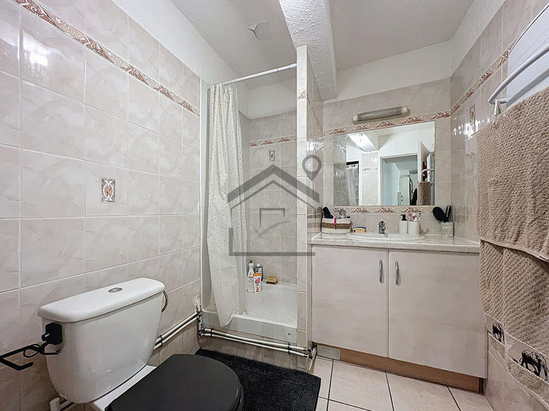 Immeuble - 56 m² - 4 pièces