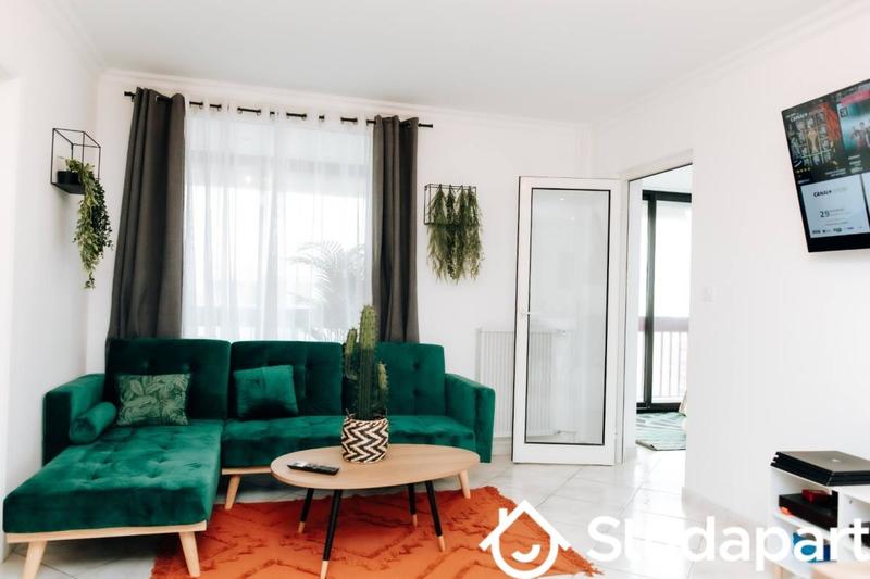 Chambre - 10 m² - 1 pièce