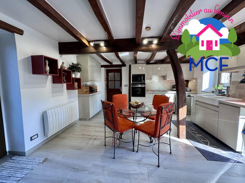 Maison ancienne - 153 m² - 4 pièces