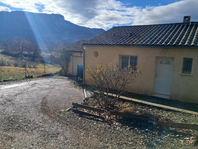 Villa - 95 m² - 5 pièces