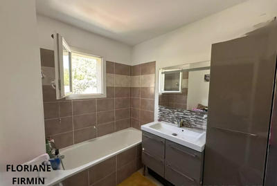 Maison - 79 m² - 4 pièces