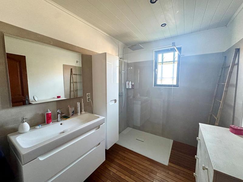 Maison - 127 m² - 6 pièces