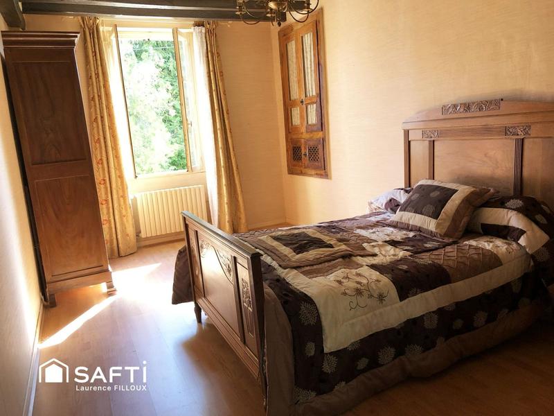 Maison - 190 m² - 8 pièces