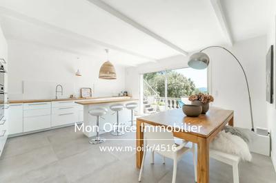 Maison - 125 m² - 4 pièces
