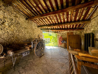 Demeure - 420 m² - 10 pièces