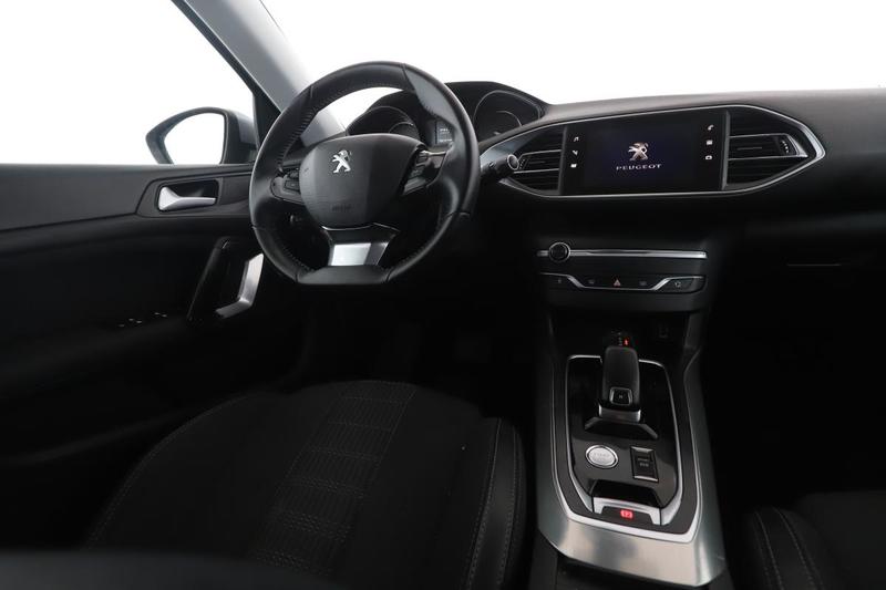 Peugeot 308 1.5 Blue-HDi Allure Eat8 130 ch