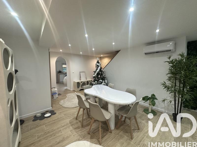 Maison - 77 m² - 3 pièces