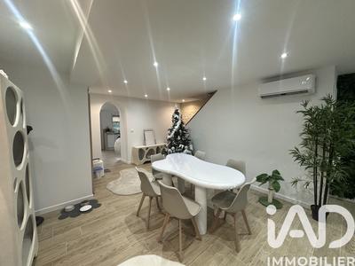 Maison - 77 m² - 3 pièces