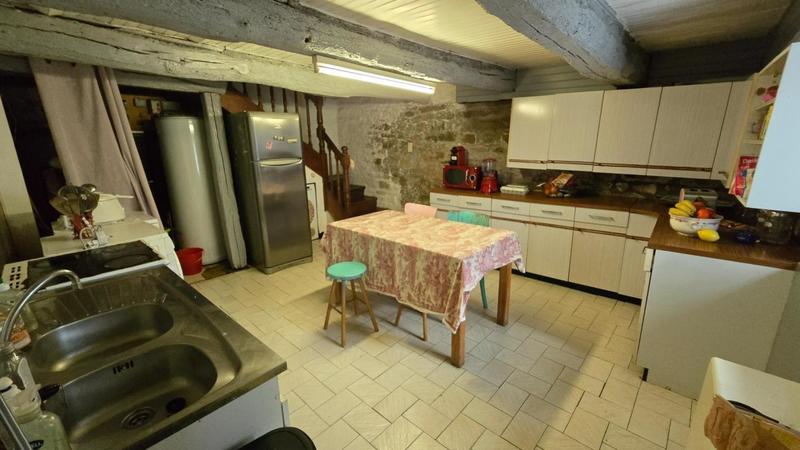 Maison - 265 m² - 11 pièces