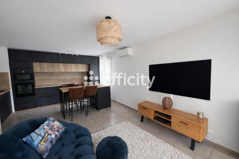 Appartement - 64 m² - 3 pièces