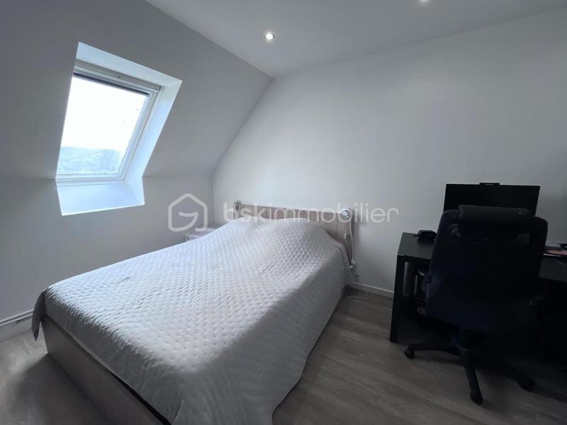 Maison traditionnelle - 93 m² - 6 pièces