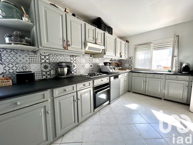 Maison - 90 m² - 5 pièces