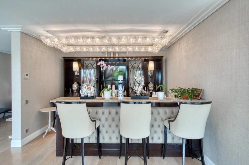 Appartement - 445 m² - 10 pièces