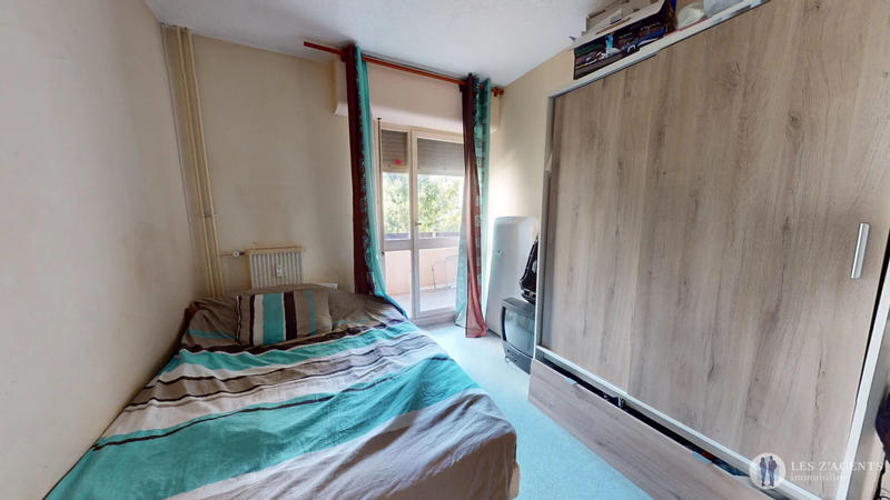 Appartement - 107 m² - 6 pièces