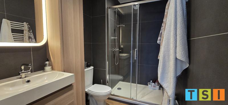 Appartement - 107 m² - 5 pièces