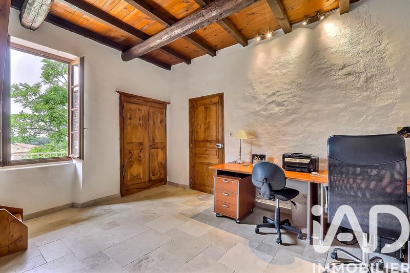 Maison - 282 m² - 9 pièces