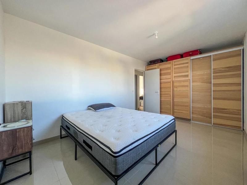 Maison - 110 m² - 8 pièces