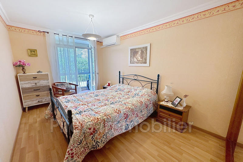 Appartement - 77 m² - 3 pièces