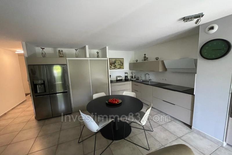 Appartement - 87 m² - 4 pièces