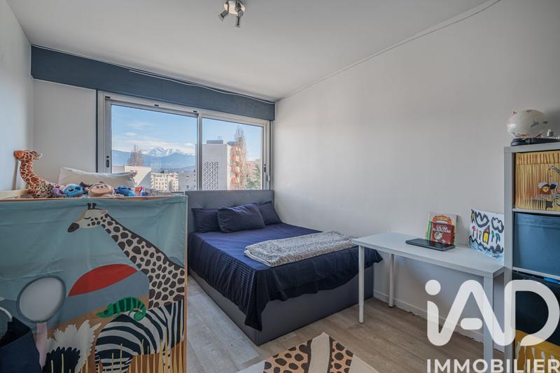 Appartement - 84 m² - 4 pièces