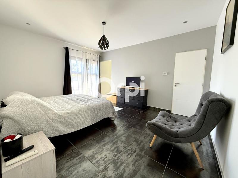 Maison - 290 m² - 5 pièces