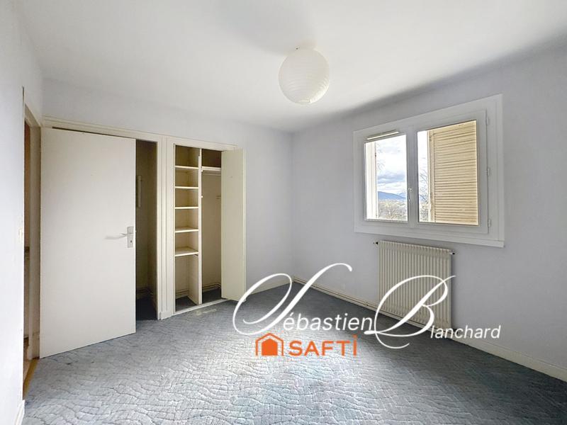 Villa - 226 m² - 8 pièces