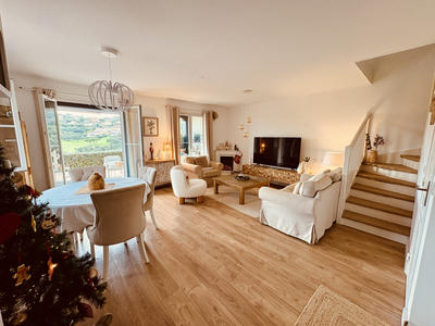 Maison - 57 m² - 3 pièces