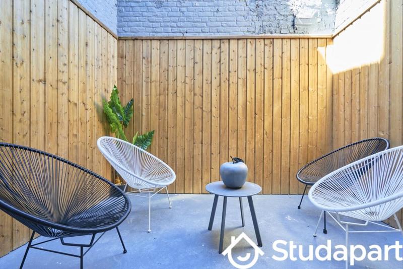 Chambre - 11 m² - 1 pièce