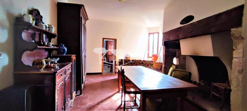 Maison ancienne - 180 m² - 5 pièces