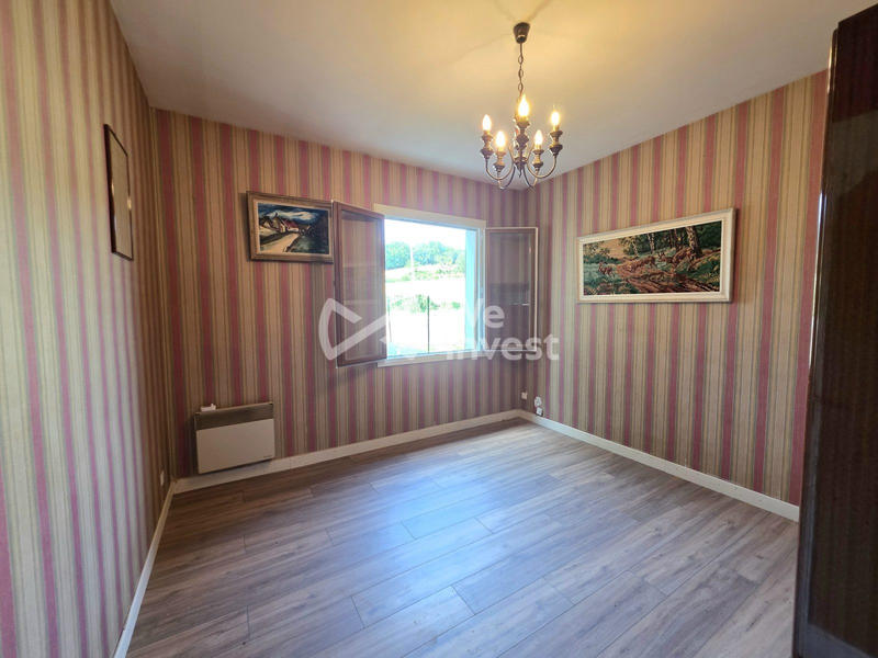 Maison - 180 m² - 6 pièces