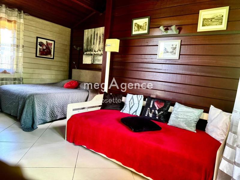 Maison de campagne - 350 m² - 8 pièces