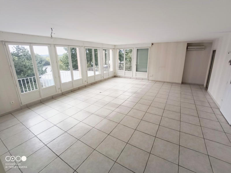 Villa - 240 m² - 9 pièces