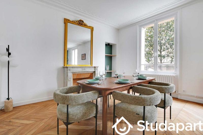 Appartement - 90 m² - 5 pièces