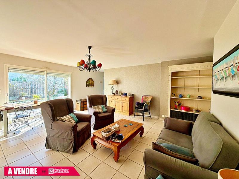 Maison - 85 m² - 3 pièces