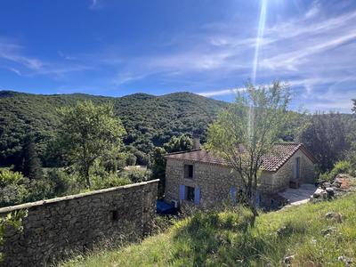 Maison en pierre - 90 m² - 4 pièces