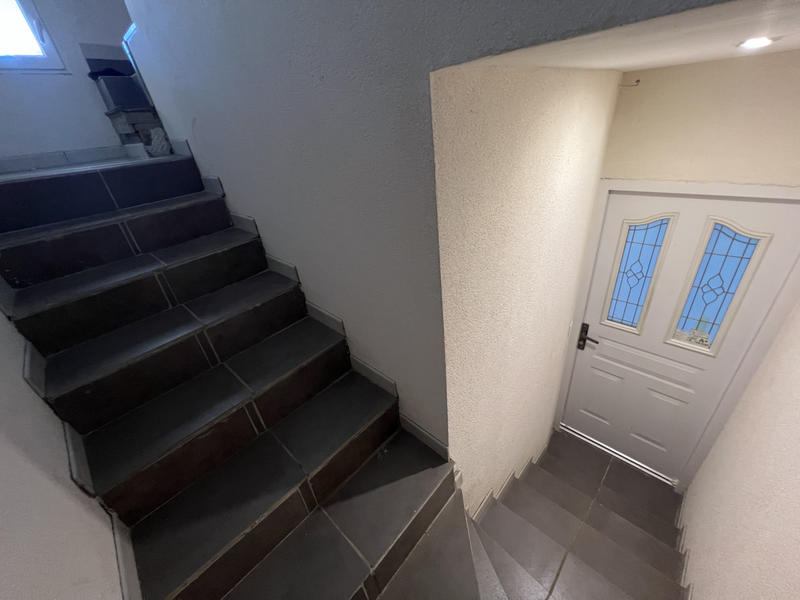 Maison - 244 m² - 10 pièces