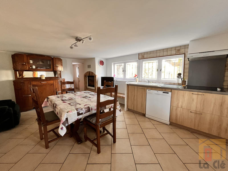 Maison - 130 m² - 7 pièces