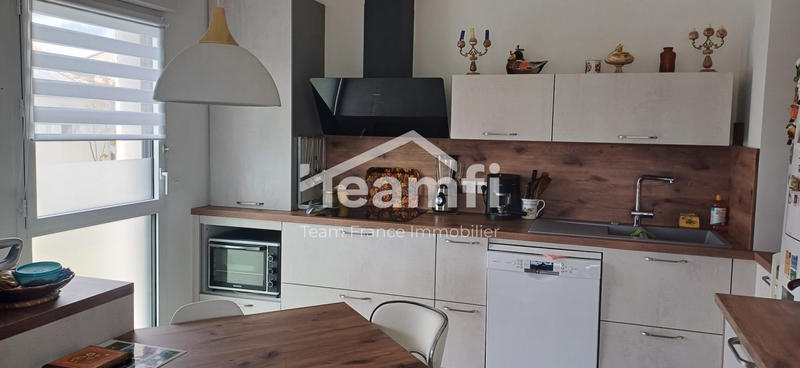 Appartement - 76 m² - 3 pièces