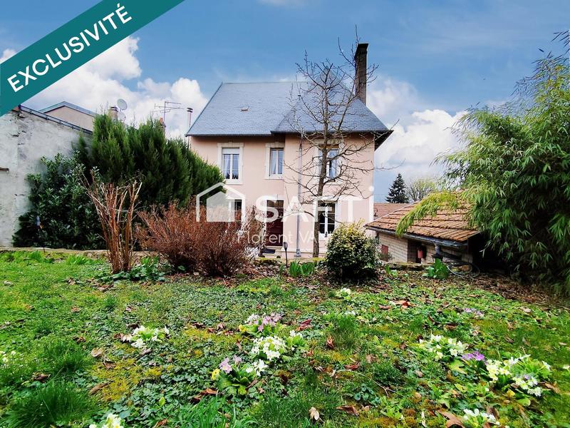 Maison - 216 m² - 9 pièces