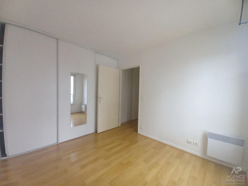 Appartement - 104 m² - 5 pièces