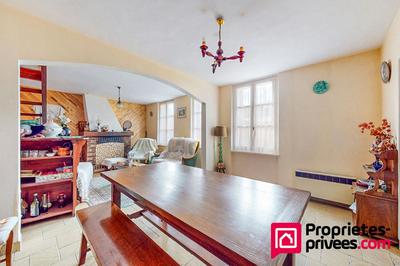 Maison - 86 m² - 5 pièces