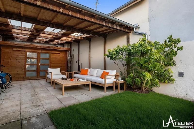 Maison d'architecte - 300 m² - 10 pièces