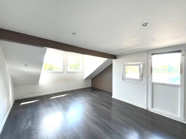 Immeuble - 213 m² - 8 pièces