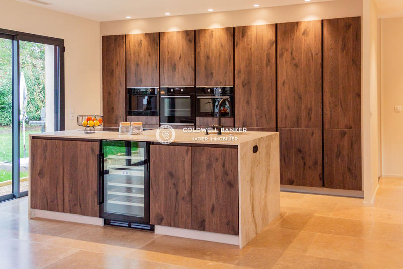 Maison - 165 m² - 5 pièces