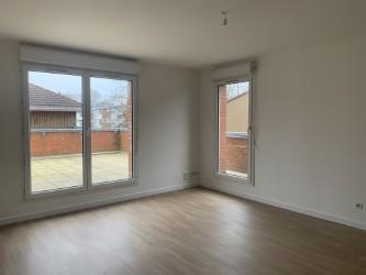 Appartement ancien - 80 m² - 3 pièces